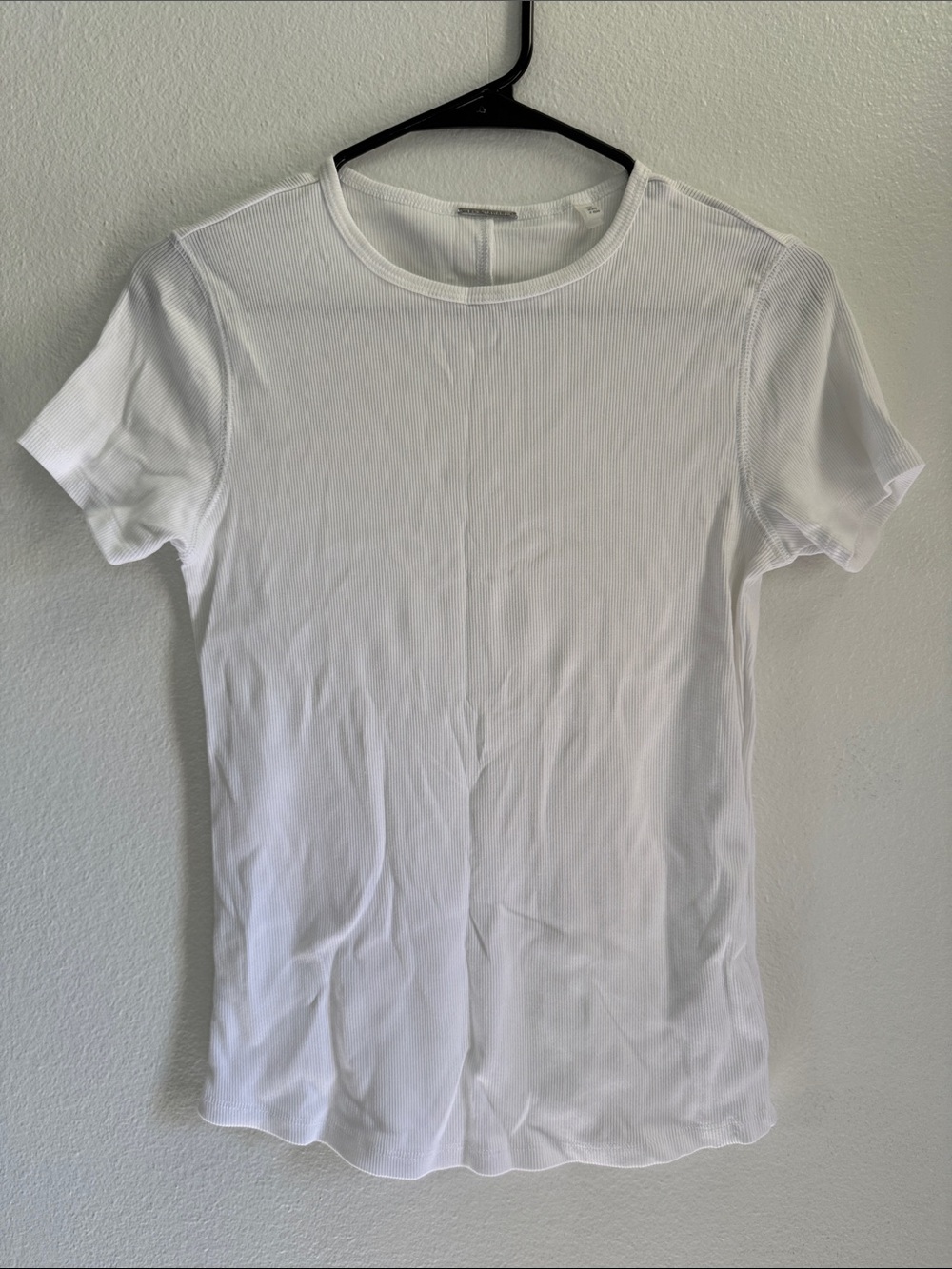NWOT Elie Tahari tee